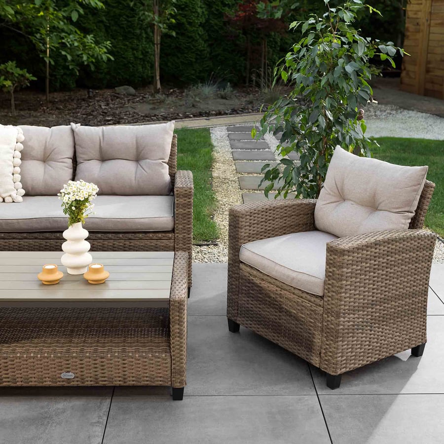 1b259942-c29c-4273-5caa-bd3d531 - 4