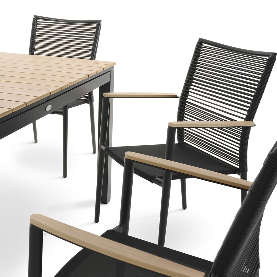 1c7797a4-5e4e-45ae-53eb-7fe3447 - 9