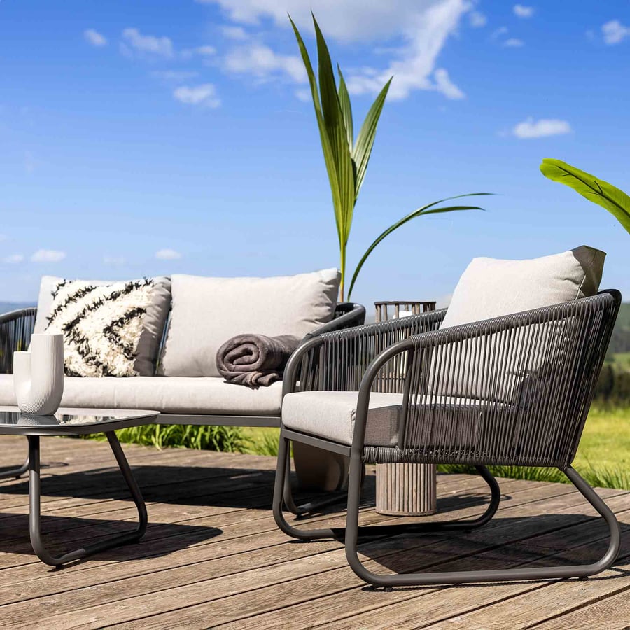 5f954a3e-ff49-4ef1-a035-23e8b8d - 7