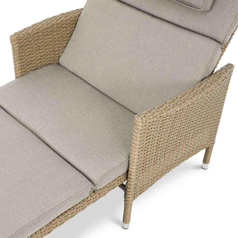 63afd2da-5454-4af8-45be-a2a7c00 - 7