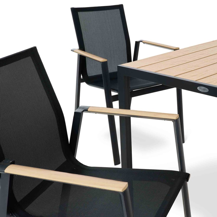 97a20c9b-0580-4004-b342-9f01280 - 7