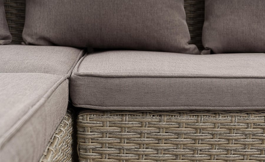 bbc87265-598a-458b-8588-58ed158 - 6