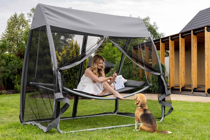 Konstrukce houpací sítě Treviso je pevná a velmi stabilní, což zajišťuje bezpečnost při používání.