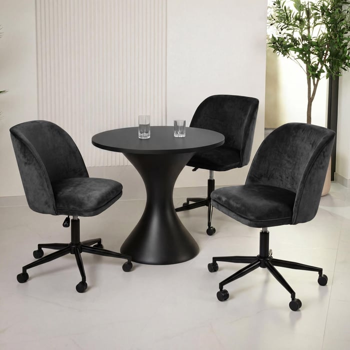 V každodenním rytmu je důležitá trvalá měkkost, proto je sedák založen na pevné desce