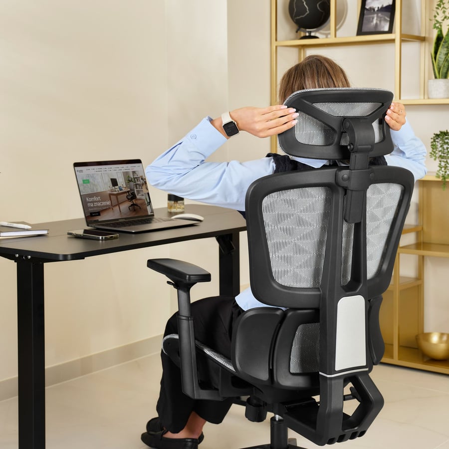 Fotel biurowy PREDA DV-122OC - - 3