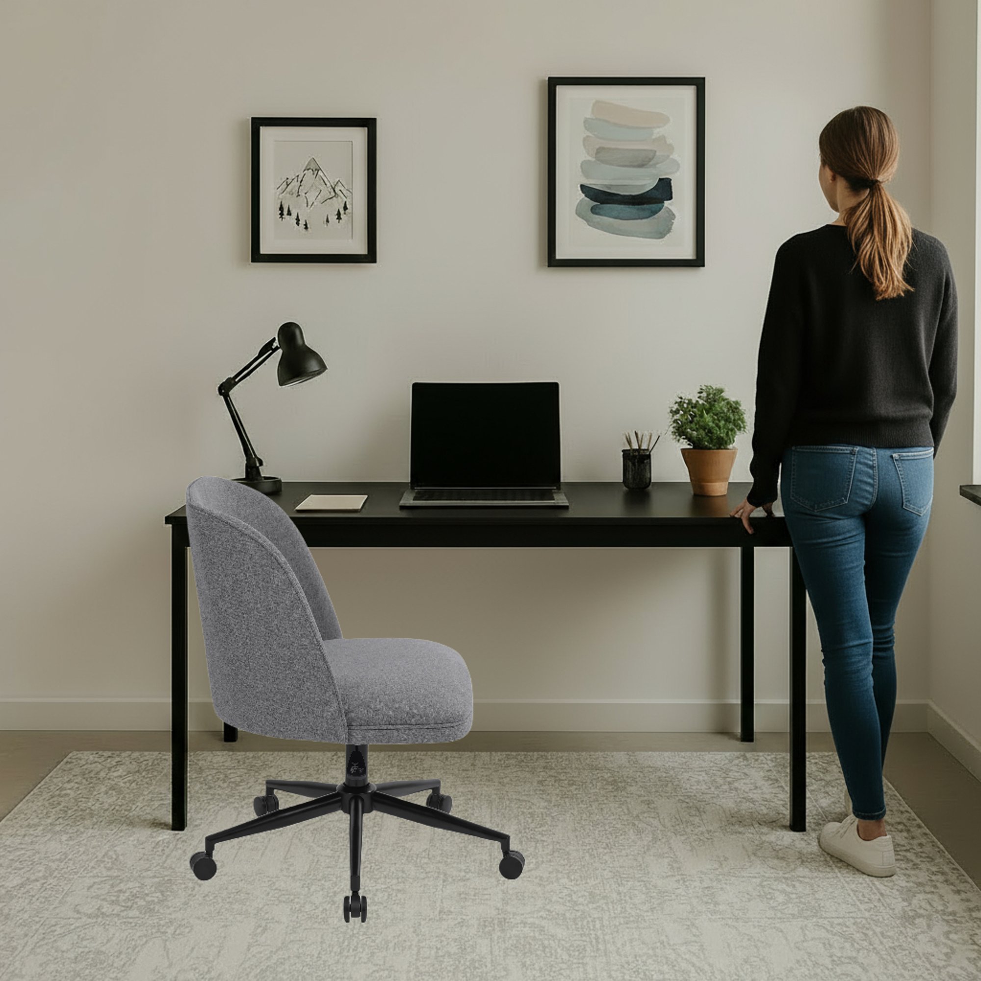 Sedák i opěrka jsou vyplněny pěnou s vysokou hustotou, která se přizpůsobí tělu