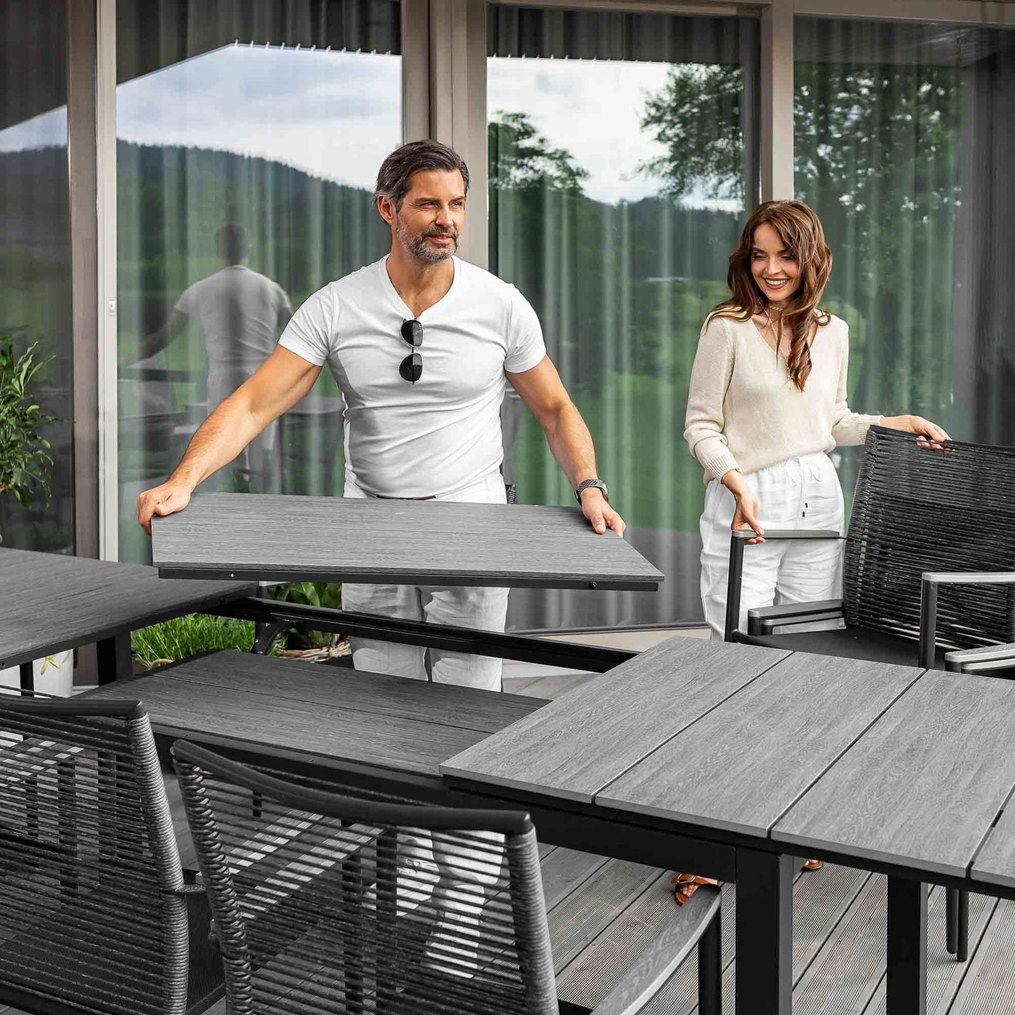 Model Barleta je stůl, který se přizpůsobí každé příležitosti.