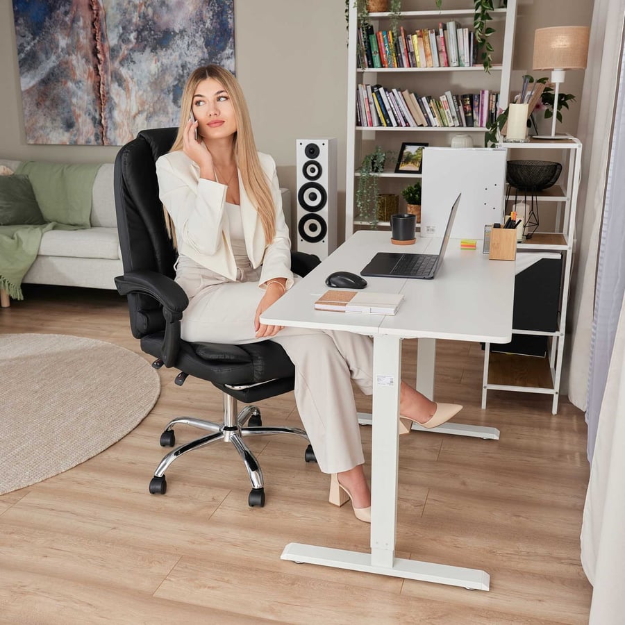 Fotel Baldo czarny sesja - 2