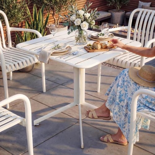 Gartentisch wetterfest Test: Modell Miria von di volio