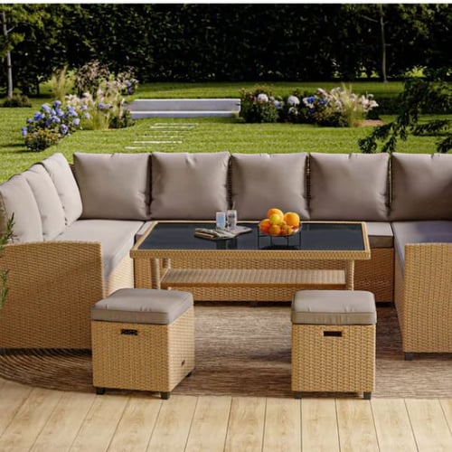 Großes Ecksofa-Set von di volio aus Polyrattan mit Stauraum, Glastisch und Hockern auf Terrasse