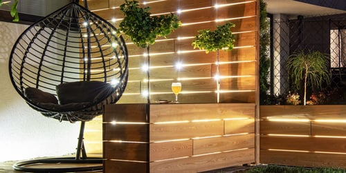 Eigene Garten Bar: Ideen, die Sie in Ihrem Garten unbedingt umsetzen sollten