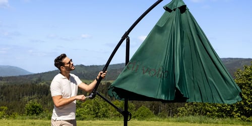 Was ist der beste Stoff für einen Sonnenschirm?