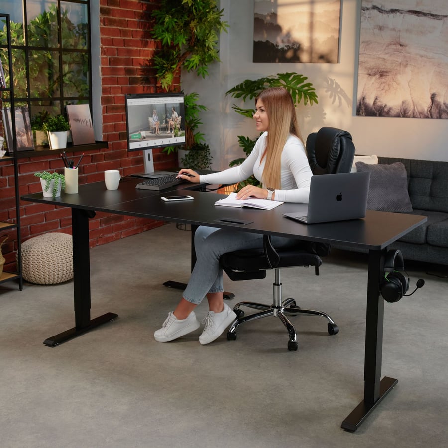 Biurko narożne regulowane (ZW-S - 8