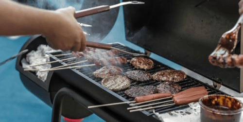 Grill na balkonie – czy można grillować na balkonie, jaki grill na balkon wybrać