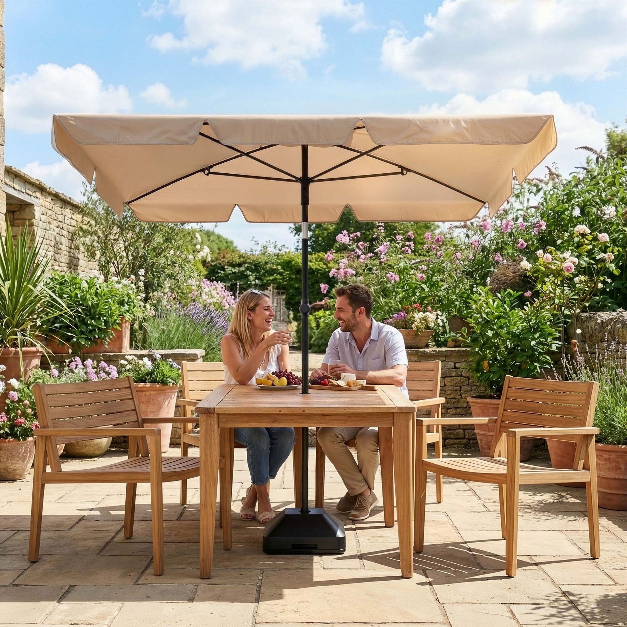 Parasol ogrodowy Ankona DV-148GU zapewnia skuteczną ochronę przed słońcem