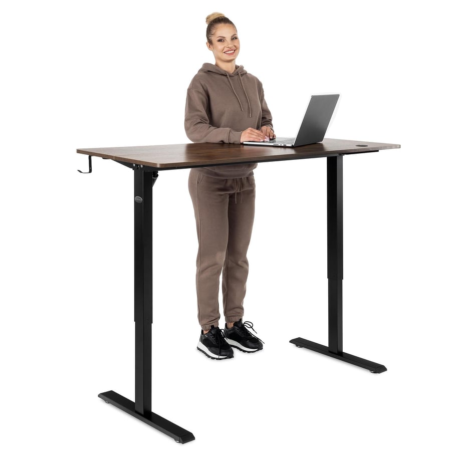 Biurka na białym z modelką 140 - 11