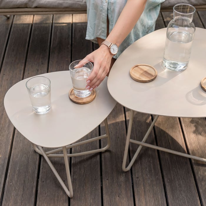 Meble ogrodowe Diamanto wykonane ze stali z poduszkami w tkaninie bouclé