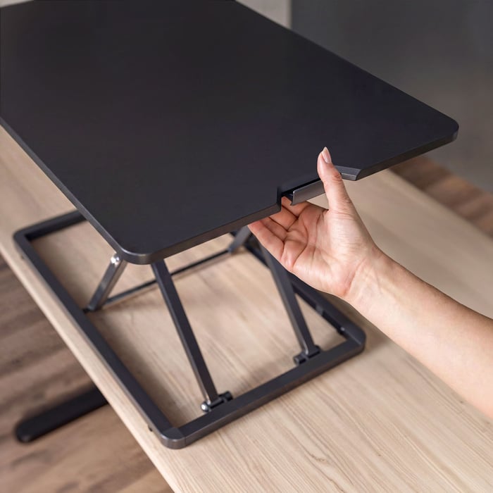 Konwerter biurkowy regulowany DV-192ODC czarny z regulacją wysokości