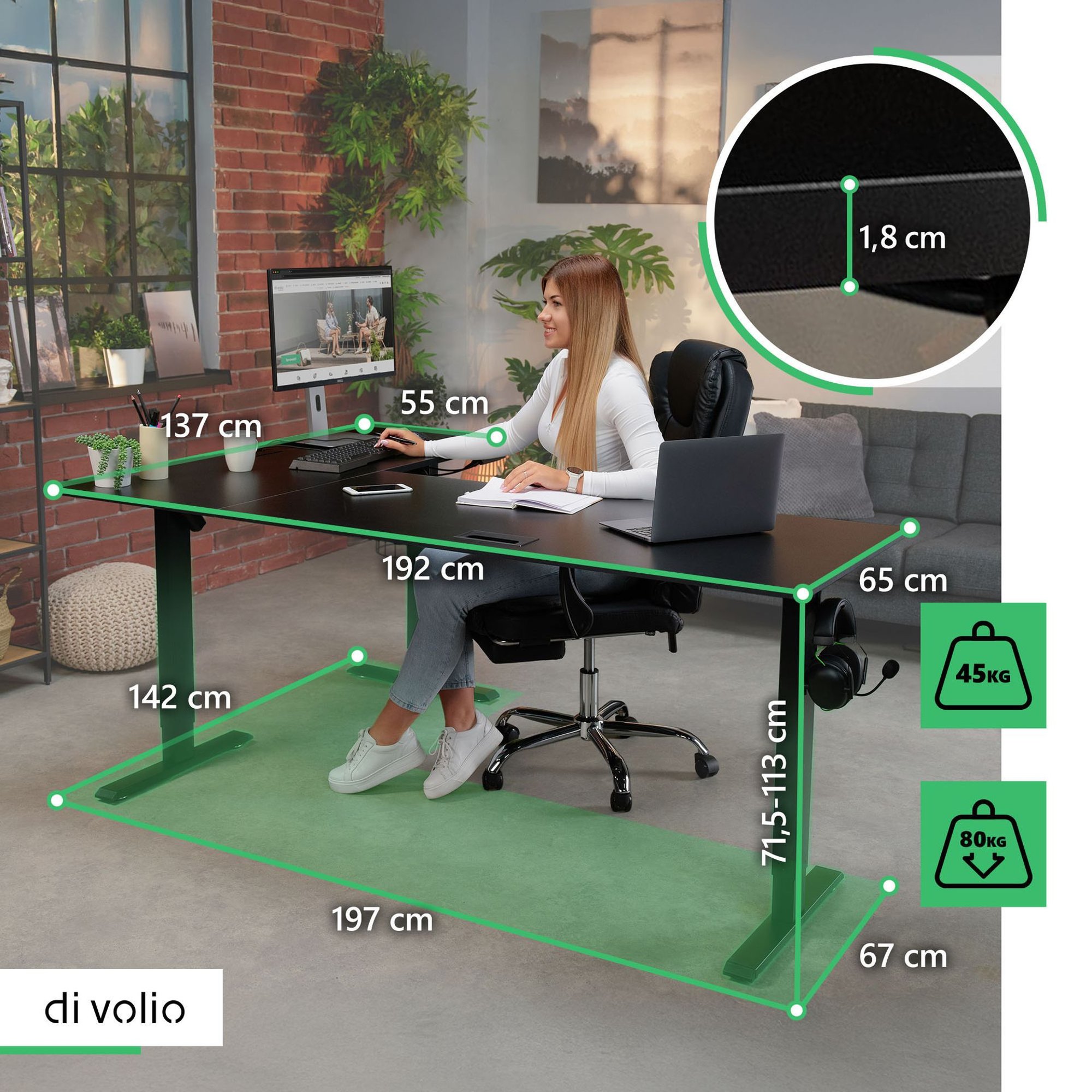 Rohový pracovný stôl Trani má rozmery 192 × 137 cm