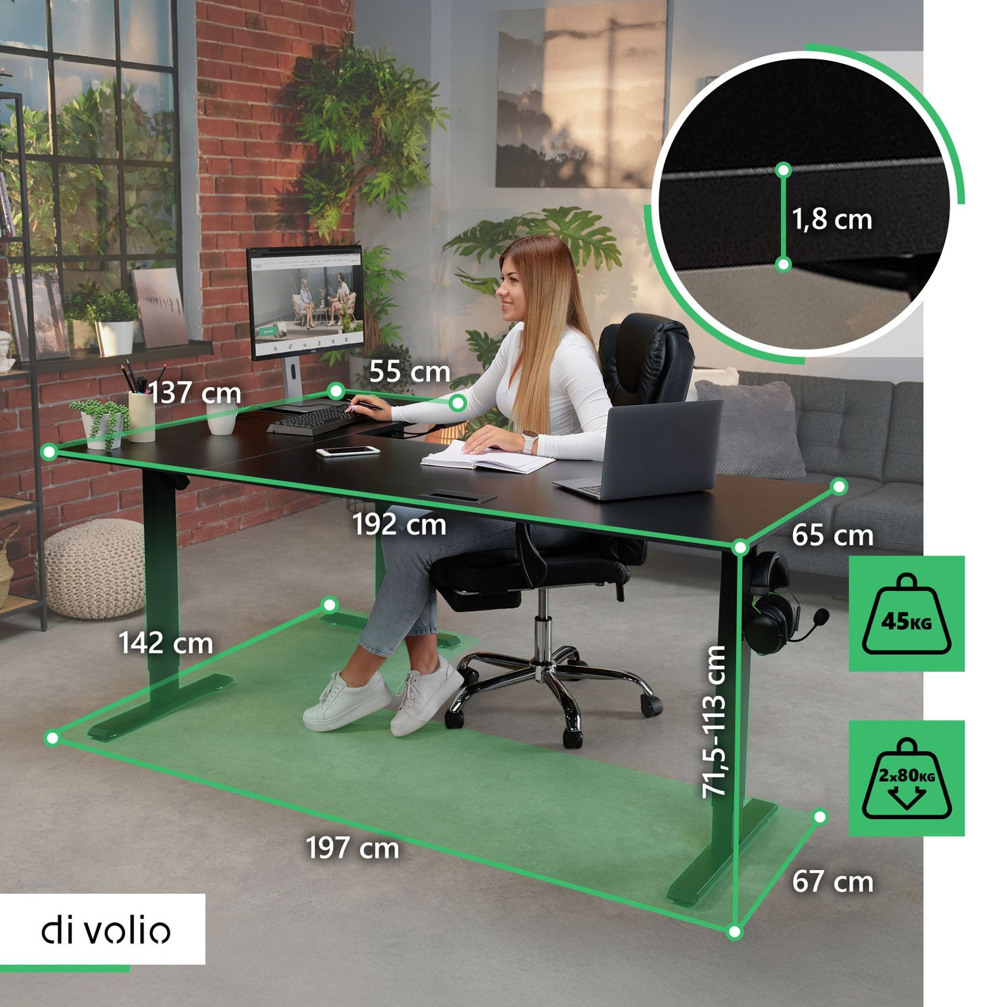 Rohový pracovný stôl Trani má rozmery 192 × 137 cm